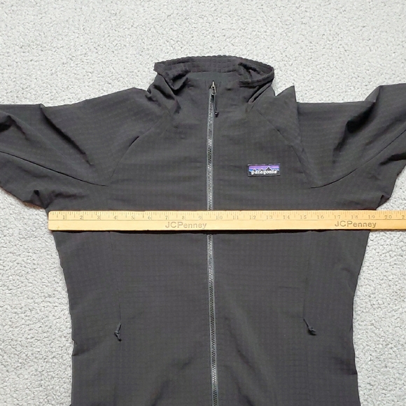 Patagonia Women's Dark Gray Utility Jacket Size S - Picture 6 of 8